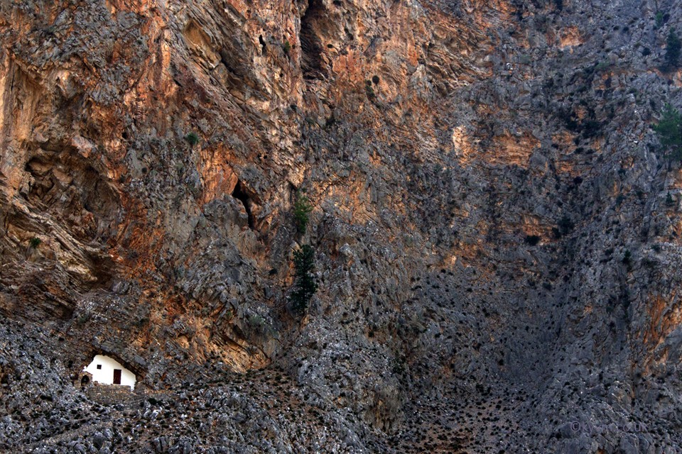 Throughout my travels in the Greek islands, I have begun to suspect that if there is an awkward, difficult or unused space available, that someone will put a chapel there. This imposing cliff face is no exception.