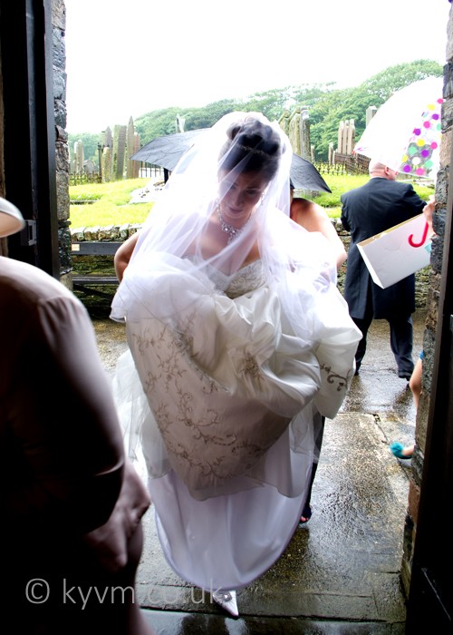 I don't do weddings frequently, but I enjoy them immensely when I do 